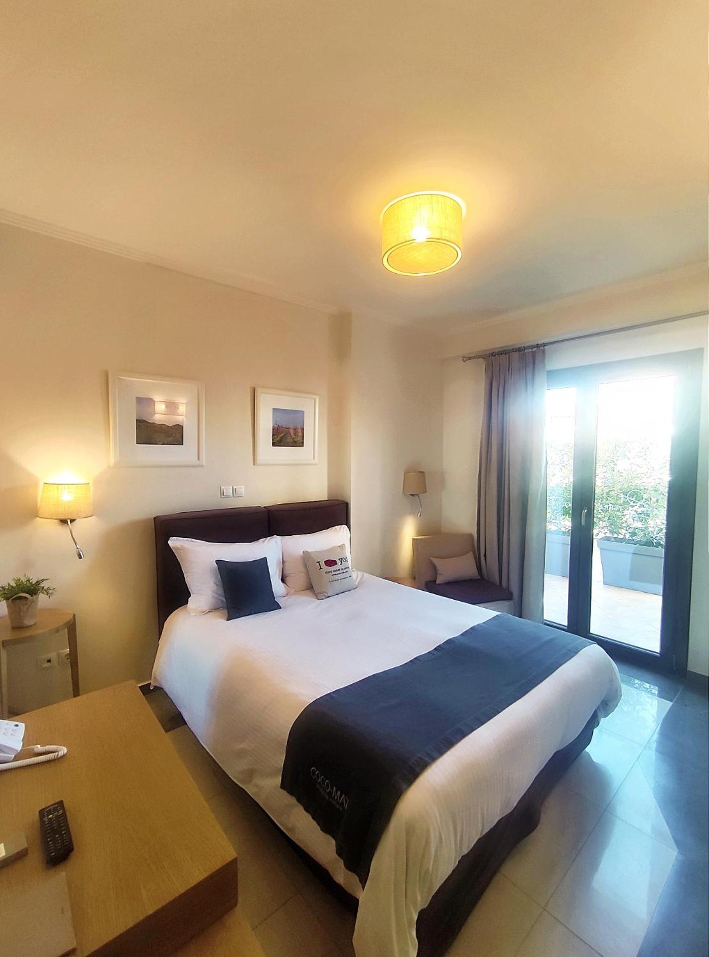 Olympus Terra Boutique Hotel Larissa Room photo